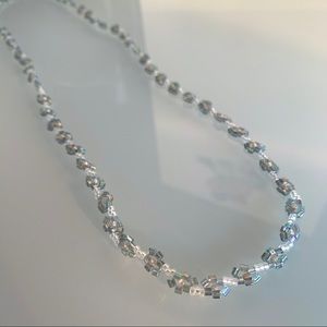 Amo Jewels Digi-Flowers Chain Necklace